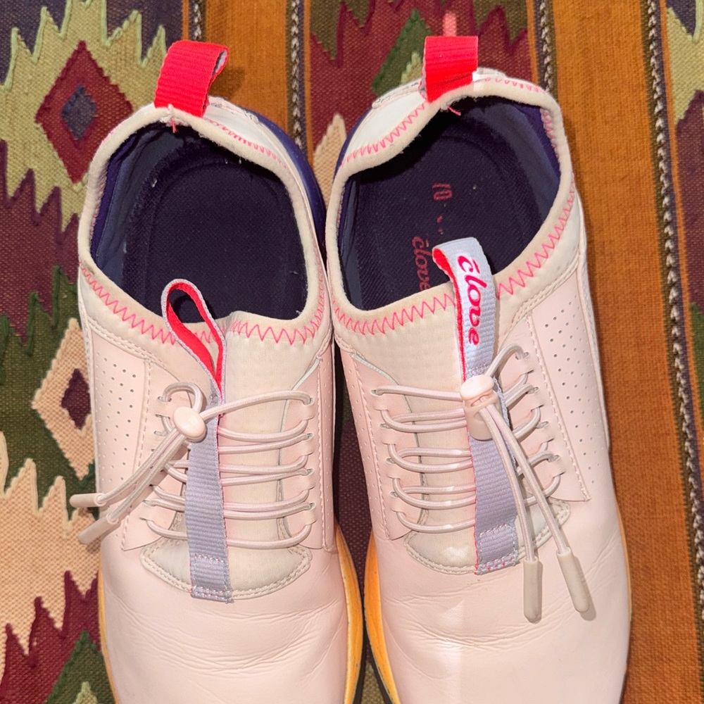 Clove Lt  Pink Nursing/Healthcare/Work Shoes W-9   M-7.5 Preowned Excellent Cond - Picture 4 of 9